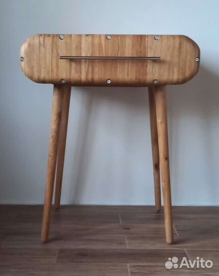 Консольный столик