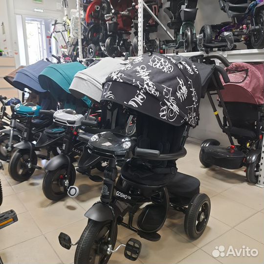 Трехколесный велосипед