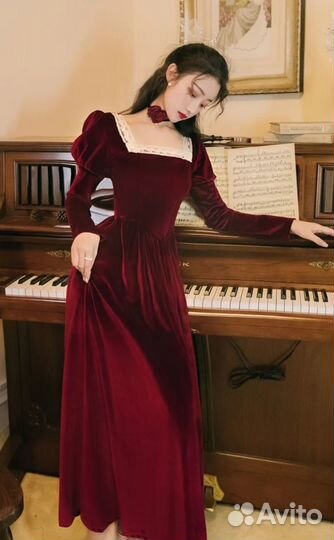 Платье винтажное