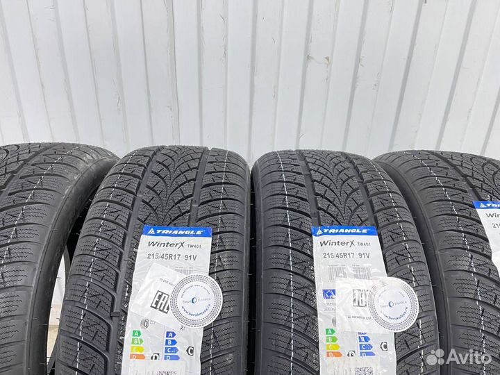 Triangle WinterX TW401 215/55 R17