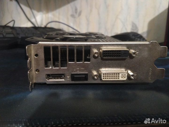 Видеокарта Saphire HD7950 3Gb DDR5 with Boost