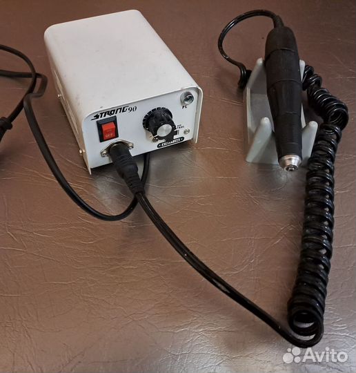 Аппарат для маникюра strong 90 на гарантии