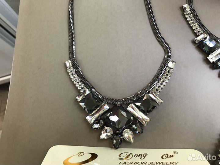 Колье ожерелье бижутерия новая