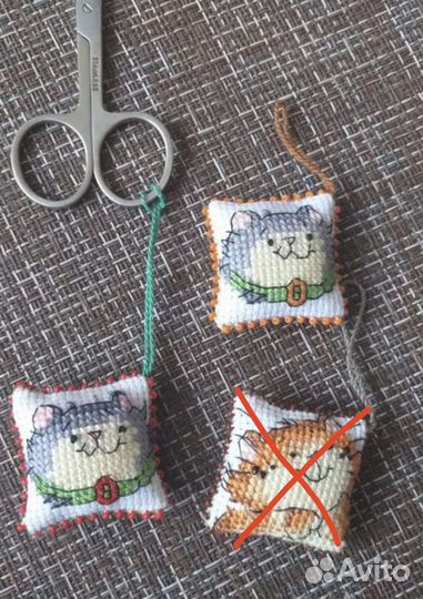 Вышивка, игольница, ручная работа. Котики