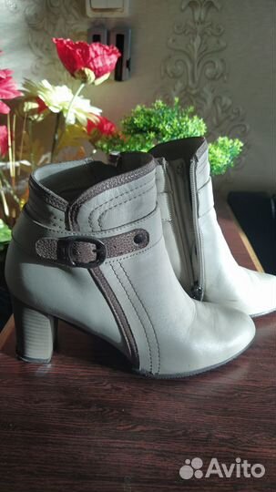 Ботинки женские 35 размер натуральная кожа