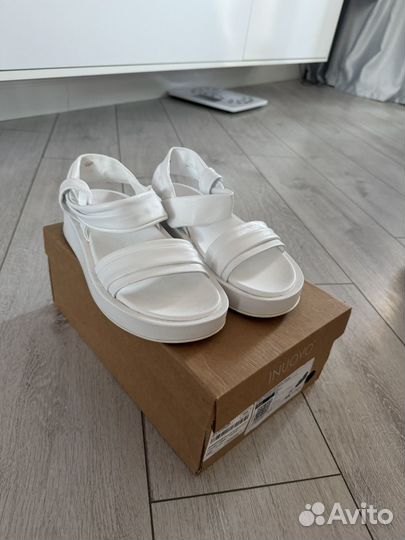 Босоножки женские натуральная кожа inuovo