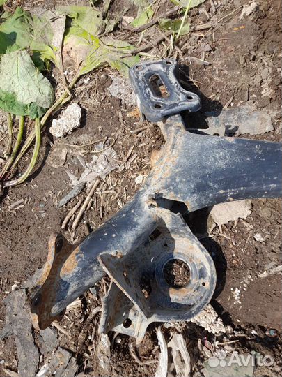 Балка Пежо 307 Peugeot 307