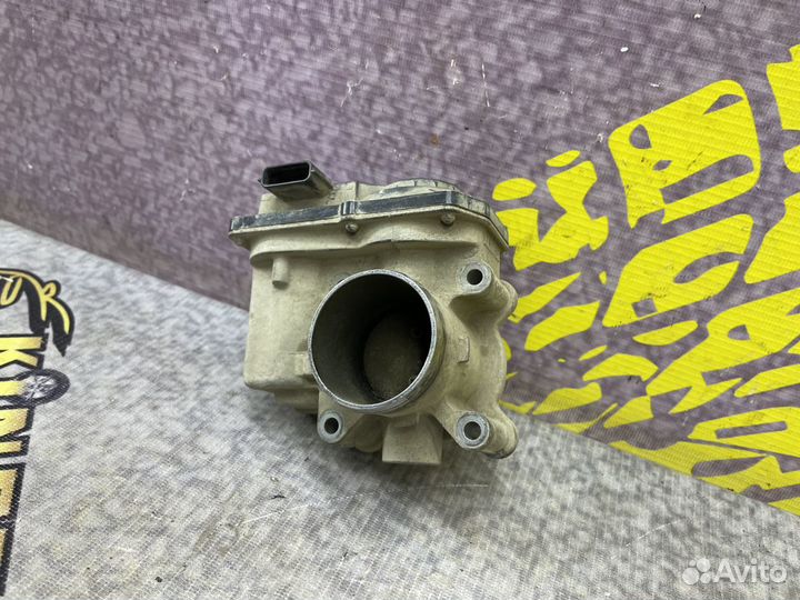 Заслонка дроссельная Рено Логан 2 Сандеро 2 17г 8V