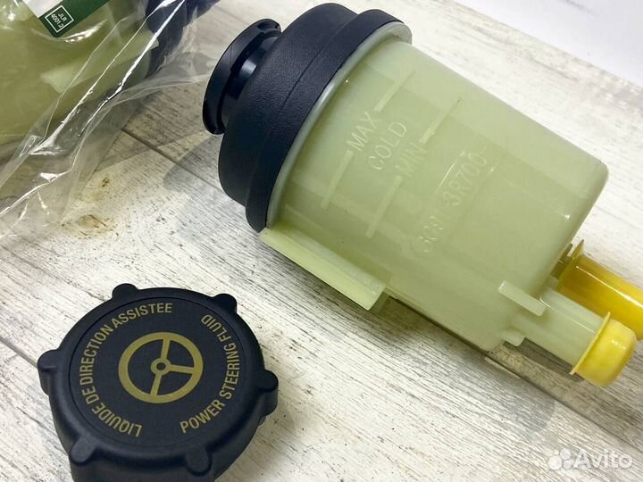 Бачок гур оригинальный Jaguar XF XJ