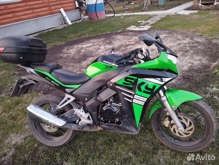 Мотоцикл Raser Skyway