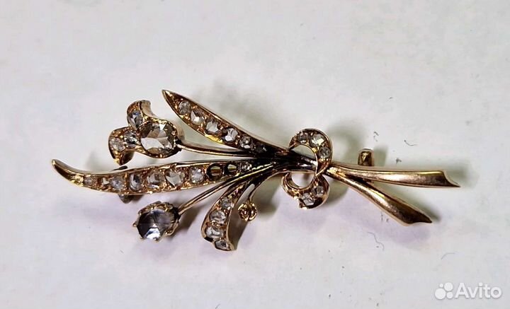 Золотая брошь с бриллиантами. Царская Россия