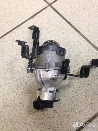 Фара противотуманная 92201-1H600 для KIA ceed 2010