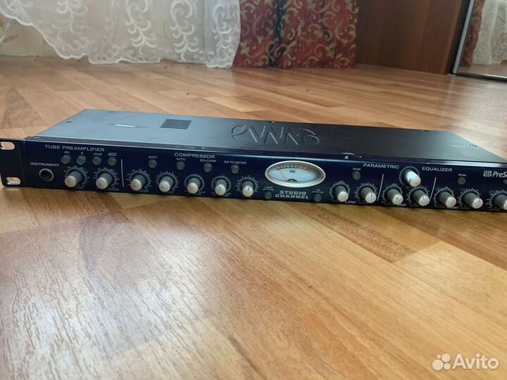 Ламповый предусилитель PreSonus Studio Channel