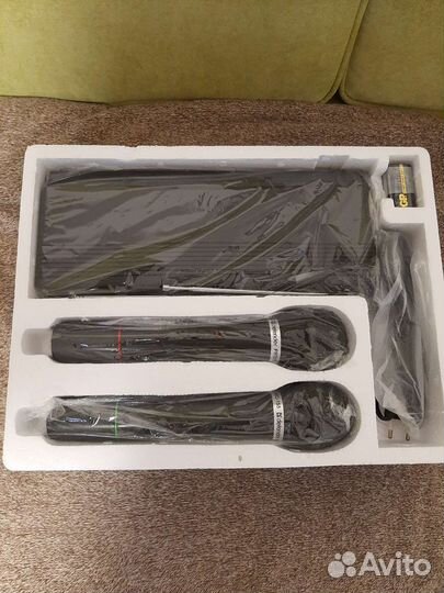 Набор беспроводных радио-микрофонов для караоке