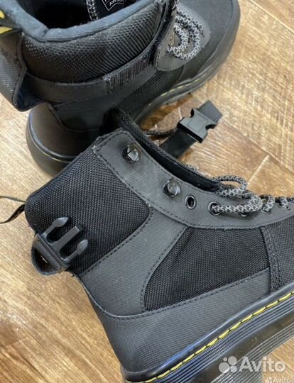 Ботинки женские Dr. Martens 38 размер