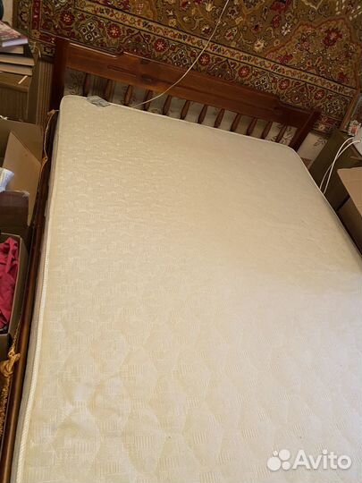 Кровать двухспальная с матрасом бу 140 200