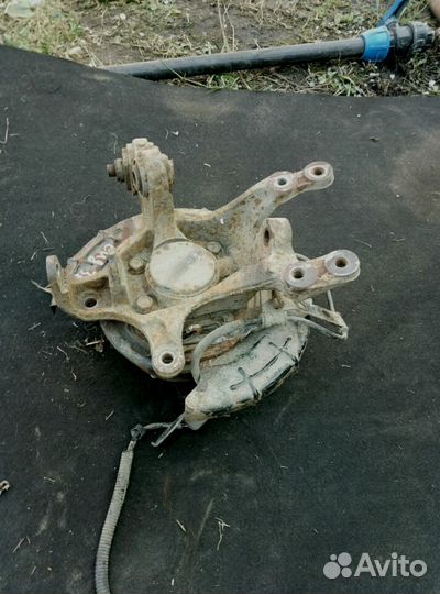 Задняя правая цапфа kia ceed 1