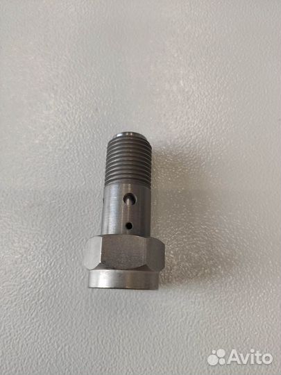 Клапан топливный /обратный D13F\ Volvo VN, RVI в б