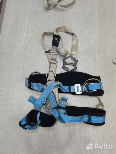 Страховочная привязь vento