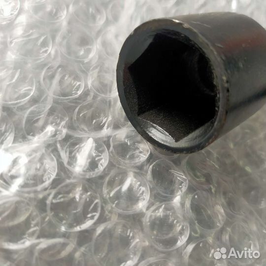 Балонный ключ Nissan 21