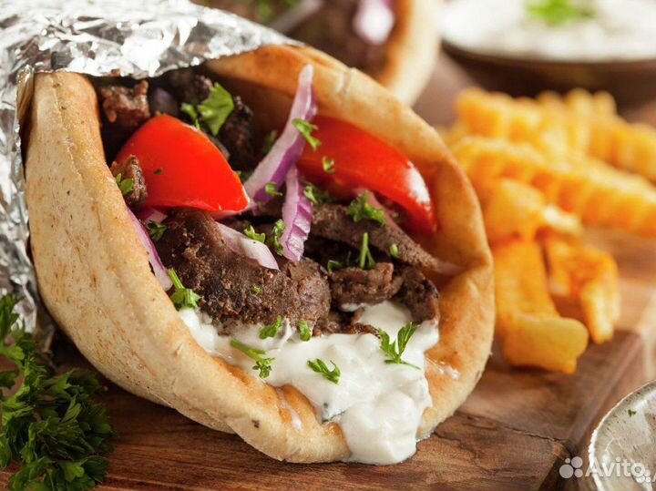 Греческая пита, Гирос, Гиро, скепасти