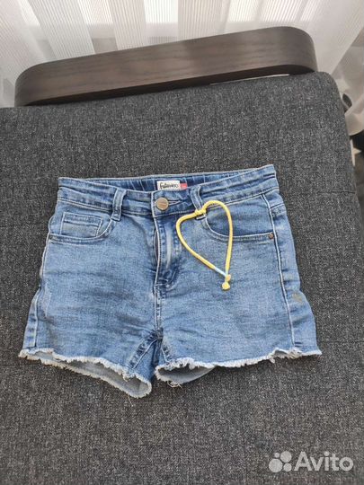 Джинсовые шорты