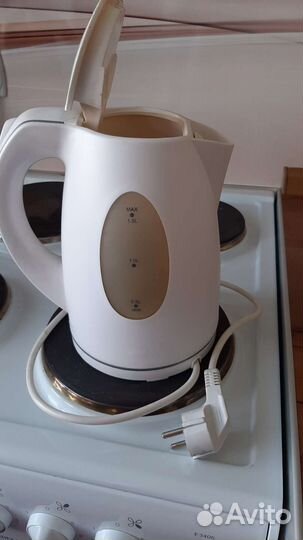 Чайник электрический бу