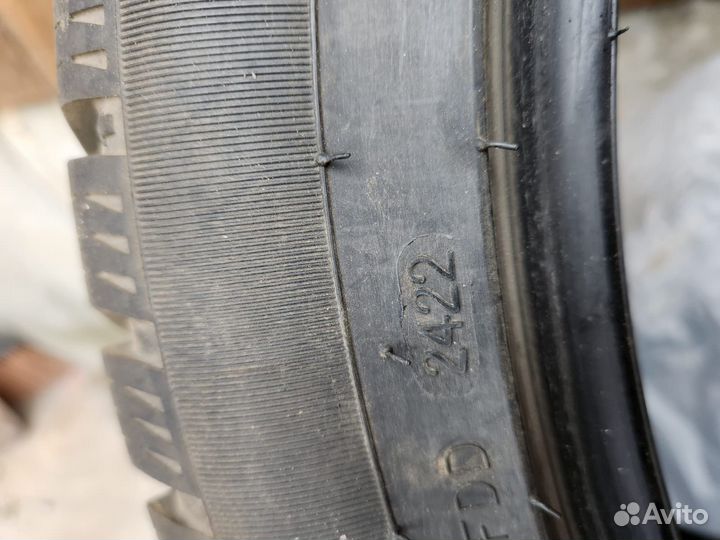 Ecovision W-686 235/45 R18