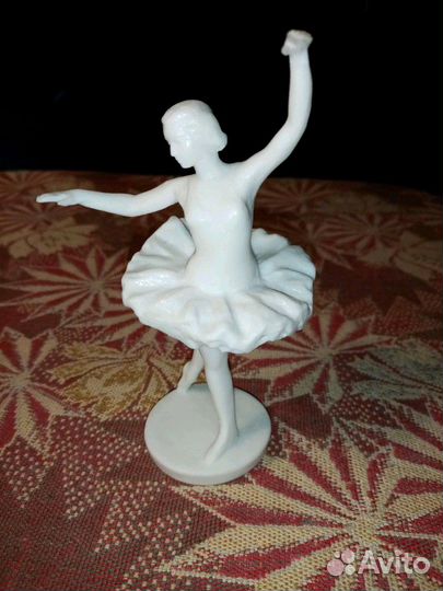 Cтатуэтка «бaлeрина» пластик cсcр