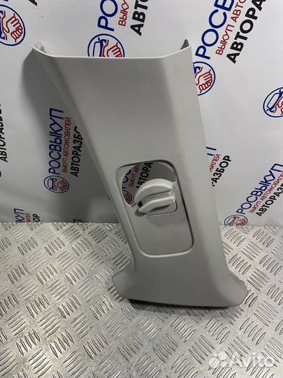 Обшивка стойки Peugeot 308 (T7) I (2007–2011)