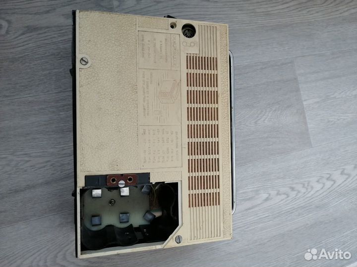 Радио приёмник VEF201