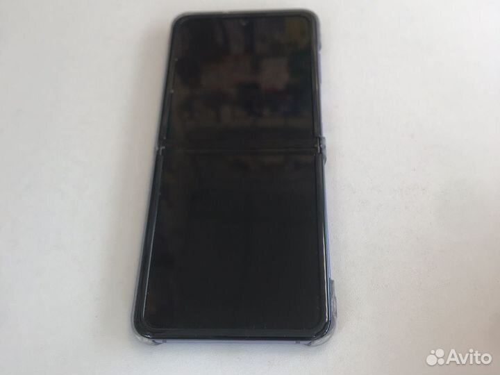 Samsung Galaxy Z Flip, 8/256 ГБ