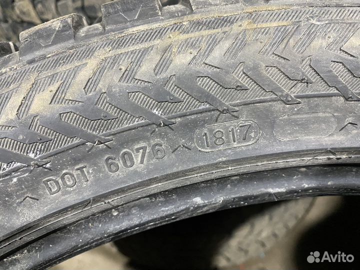Nokian Tyres Hakkapeliitta 8 SUV 275/40 R21