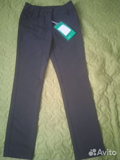 Брюки школьные новые