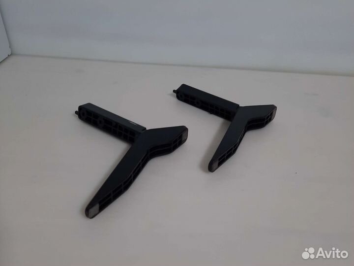 Подставка (ножки ) для тв LG 32LH570U