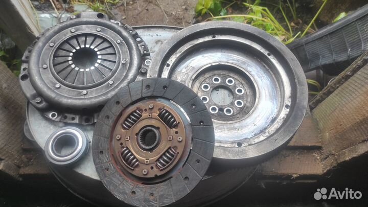 Сцепление Мерседес ом 601 2.0d m102 1.8 2.0