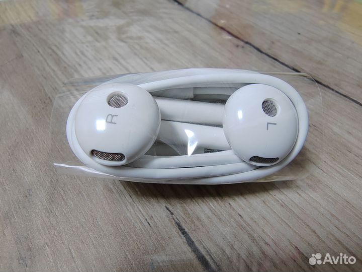 Наушники Huawei