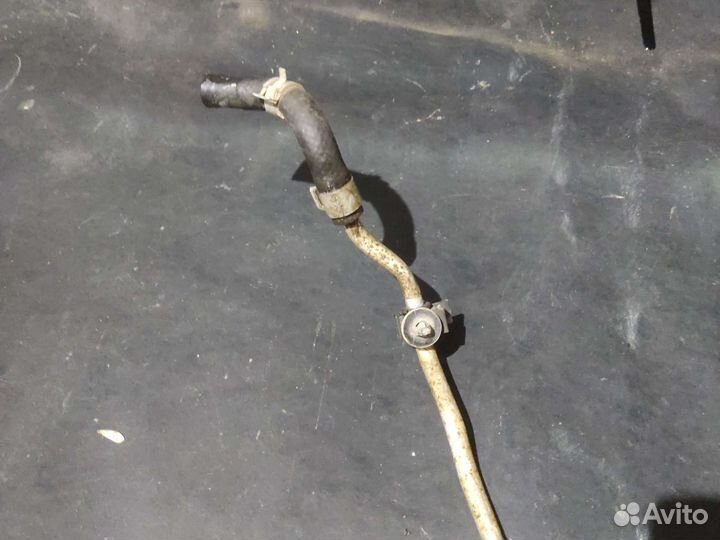 Трубка гура Nissan X-Trail t30