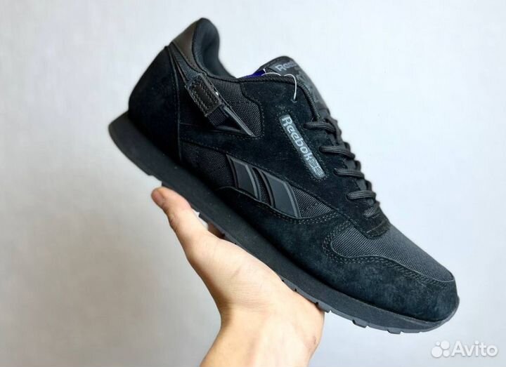 Кроссовки Reebok долговечные