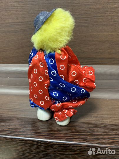 Фарфоровый клоун. Кукла