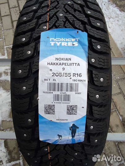 Nokian Tyres Hakkapeliitta 9 205/55 R16 94T