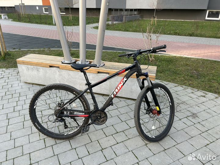 Скоростной велосипед trinx M-136