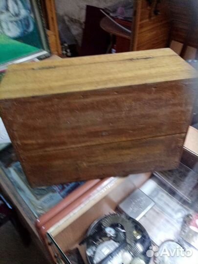 Ларец старинный с замком. Дубовый