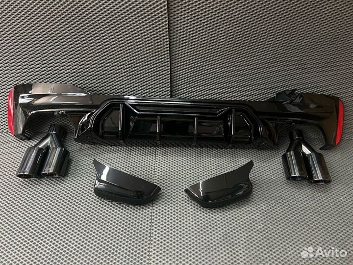 Диффузор + насадки на глушитель BMW 5 G30
