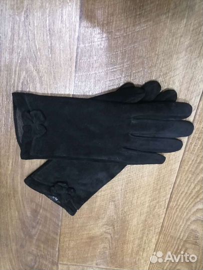 Перчатки