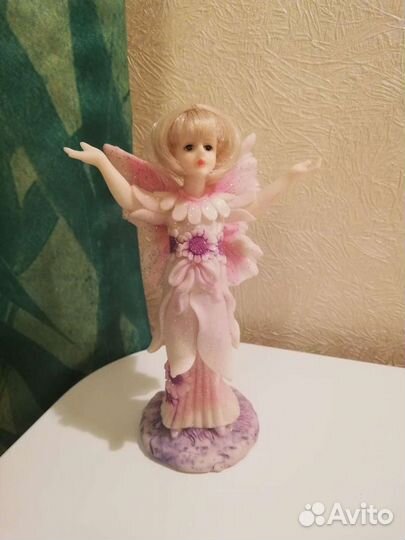 Статуэтка фея с крыльями