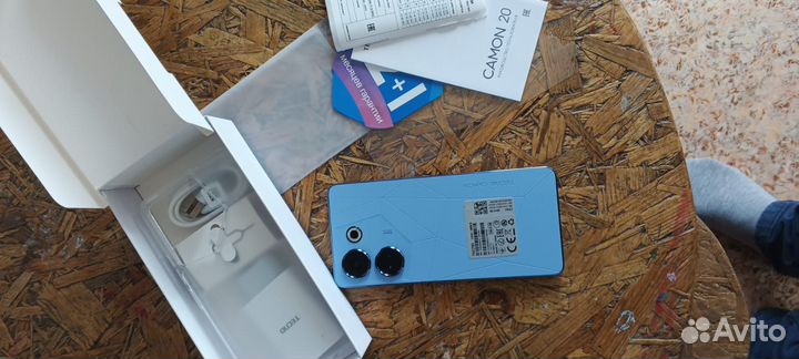 TECNO Camon 20, 8/256 ГБ