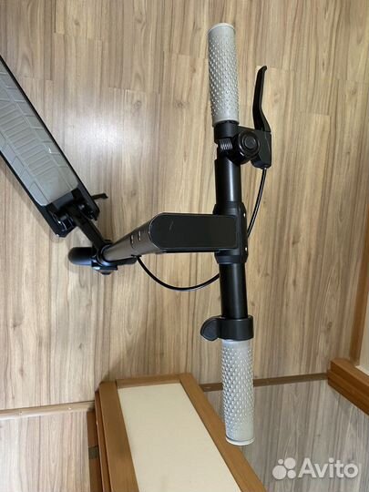 Самокат взрослый электрический