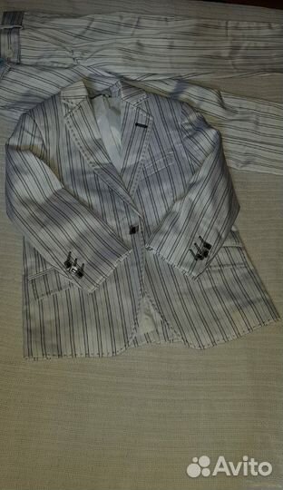 Костюм белый брючный для мальчика парадный classic