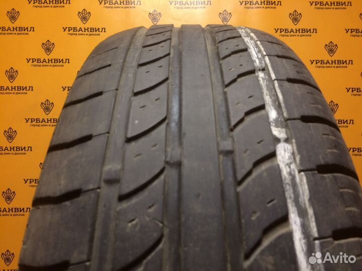 Nexen Roadian 541 235/75 R16